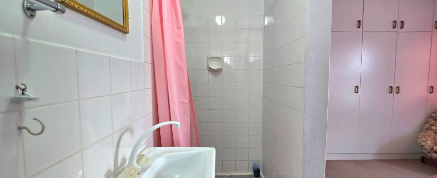 3 Bedroom Property for Sale in Franskraal Western Cape